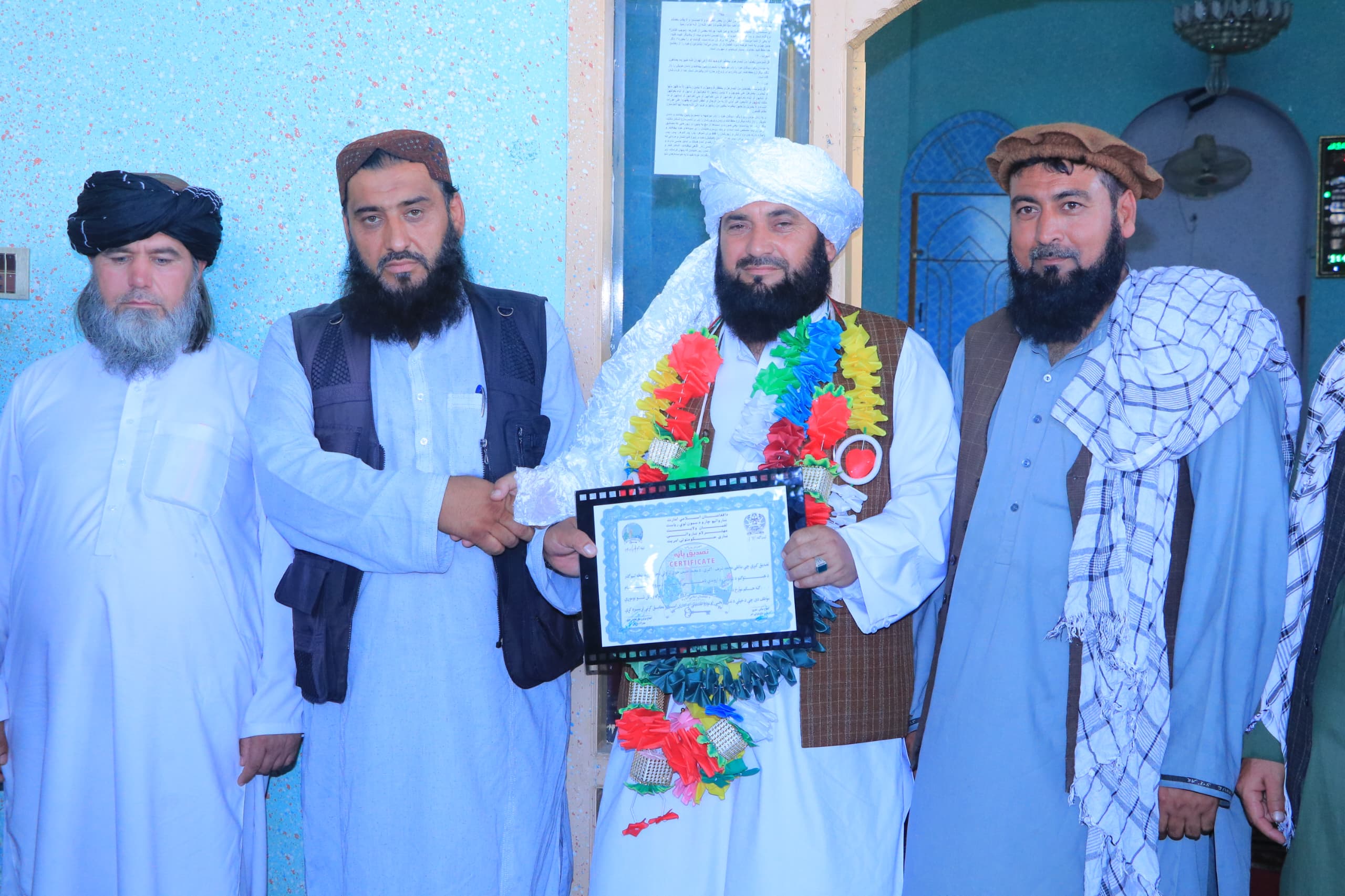 وکیل ګذر 